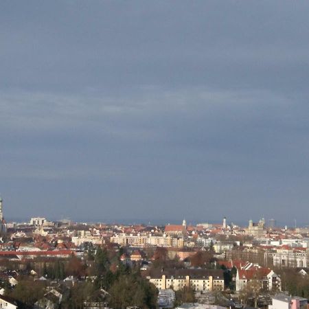 Hausburg Studio. City View アウグスブルク エクステリア 写真