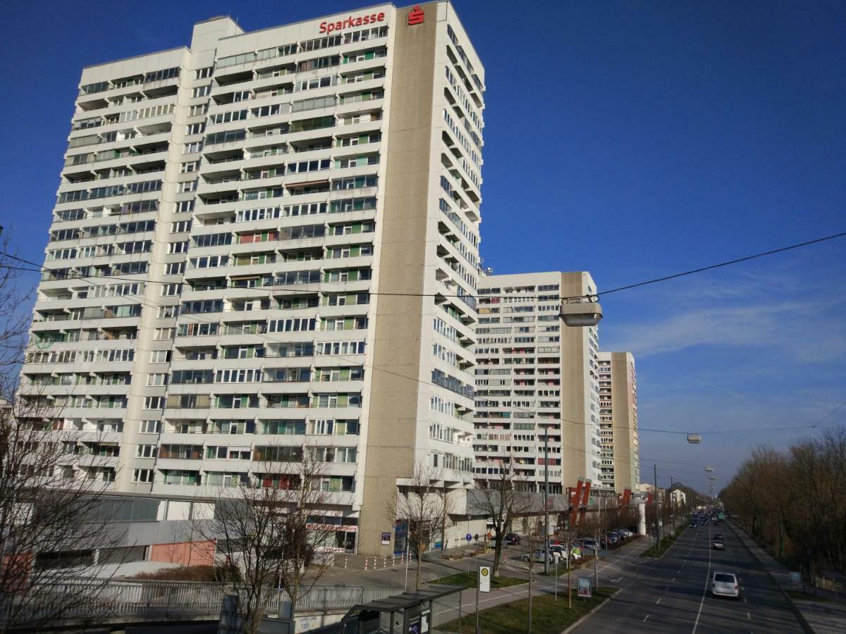 Hausburg Studio. City View アウグスブルク エクステリア 写真